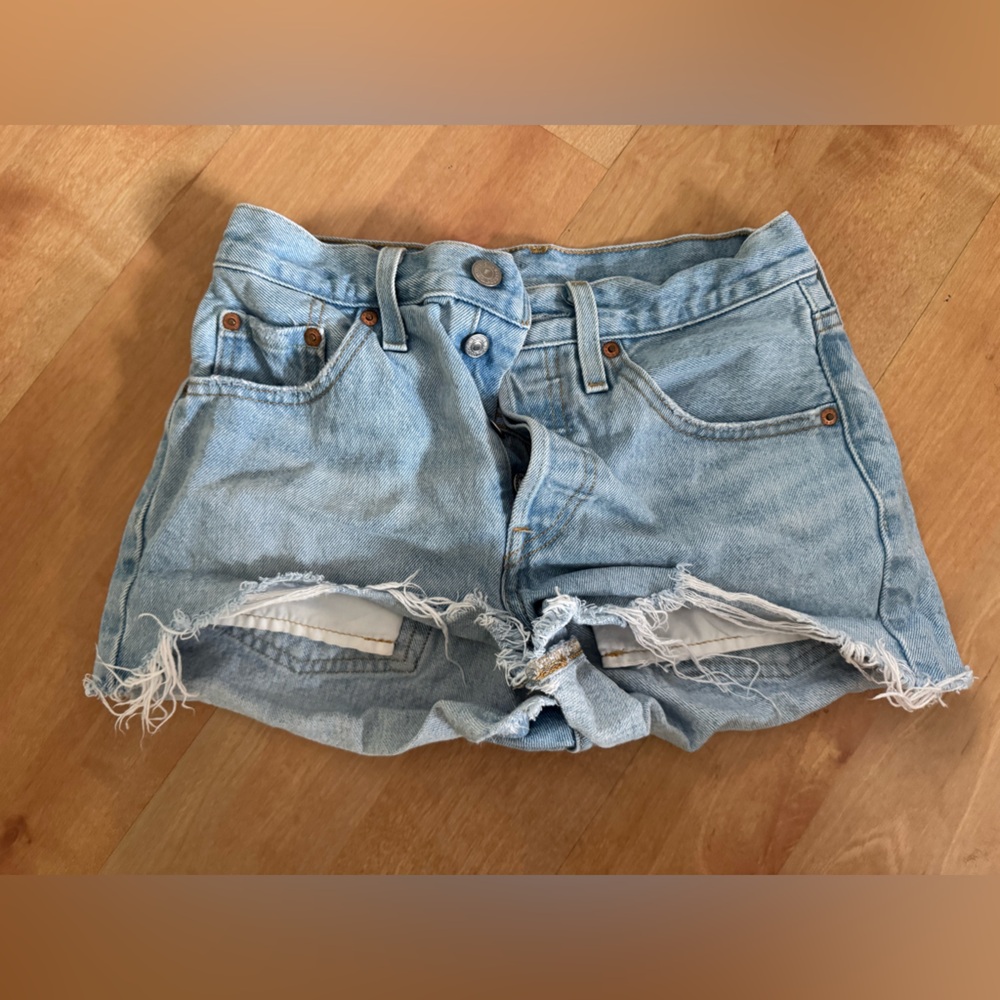 Levis 501 Light Blue Denim Shorts - never used